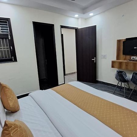 Hotel O City Deluxe Delhi  Ngoại thất bức ảnh